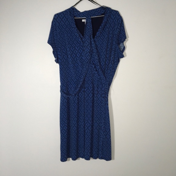 Plus size dress - Picture 1 of 4